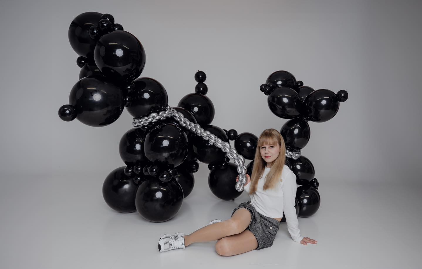 Tatjana Babtsenko - fotosessioon õhupallikoertega