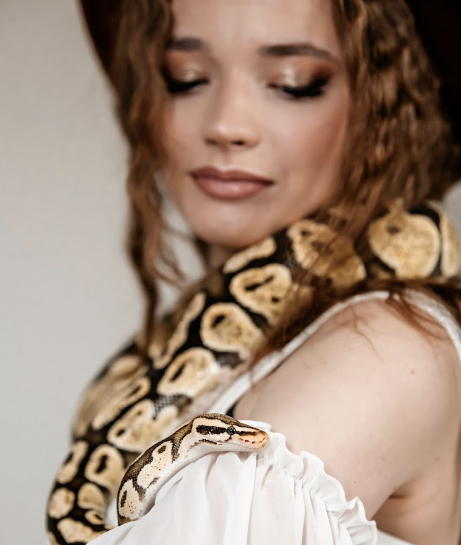 Fotosessioon maoga Karramel Stuudios